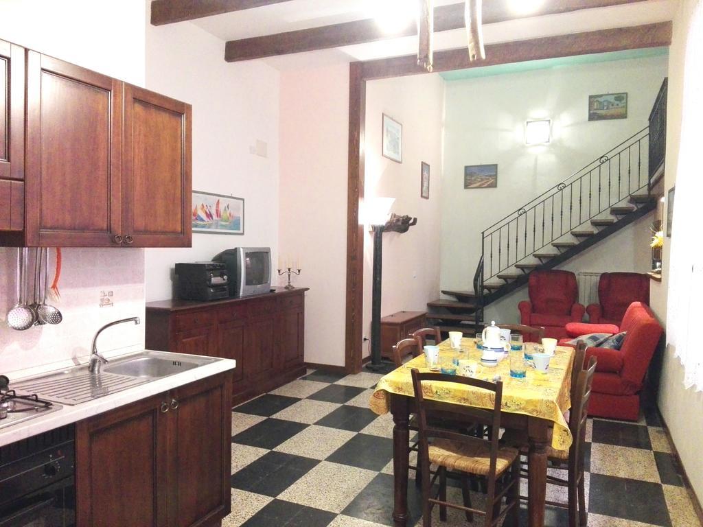 Ca Delle Rondini Villa Civezza Екстериор снимка
