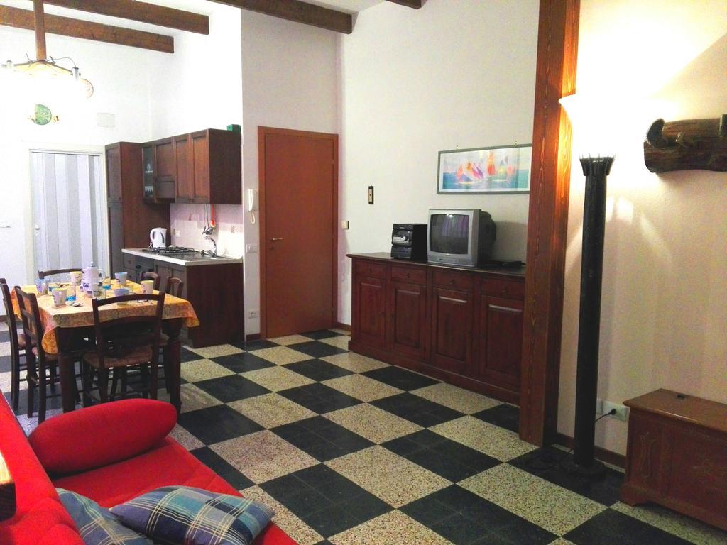 Ca Delle Rondini Villa Civezza Екстериор снимка
